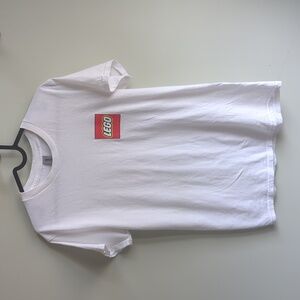 Lego | Gildan. Women's Logoed T-shirt. Size Small.